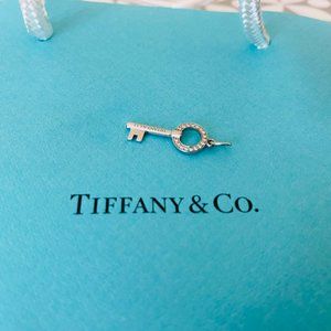 Tiffany White Gold Key Pendant With Round Brilliant Diamonds